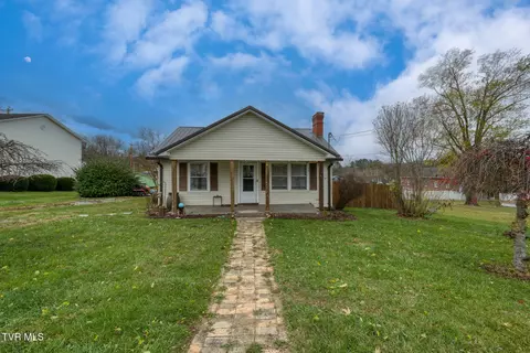121 SW Fulkerson Street Abingdon Va 24210, Abingdon, VA 24210