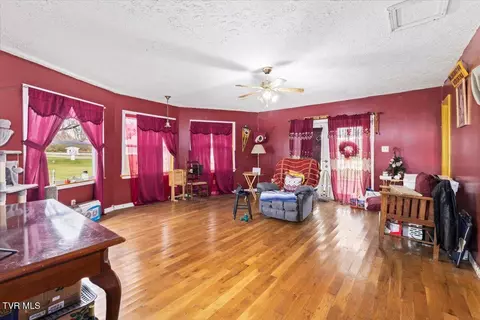 104 Maple Street Glade Spring Va 24340, Glade Spring, VA 24340 photo 9