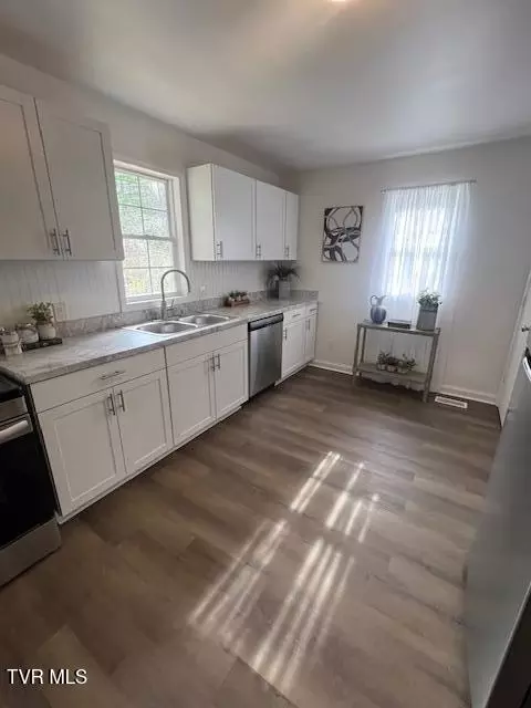188 Unaka View Drive Erwin Tn 37650, Erwin, TN 37650 photo 6