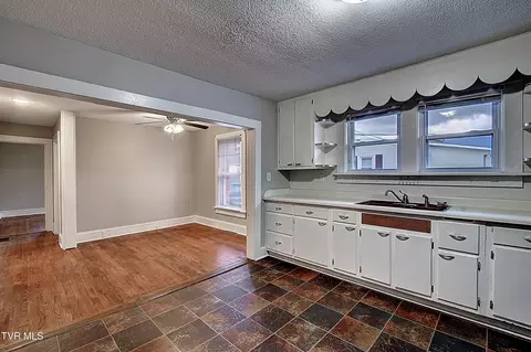 Kitchen - 221 S Mohawk Drive Erwin Tn 37650, Erwin, TN 37650 photo 3 of 3