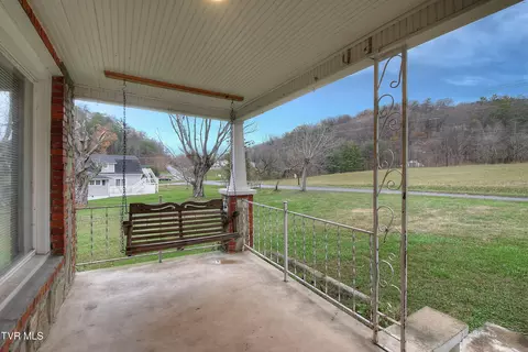 Exterior - 221 S Mohawk Drive Erwin Tn 37650, Erwin, TN 37650 photo 5 of 8