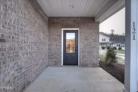 132 Ervin Loop Erwin Tn 37650, Erwin, TN 37650 photo 5