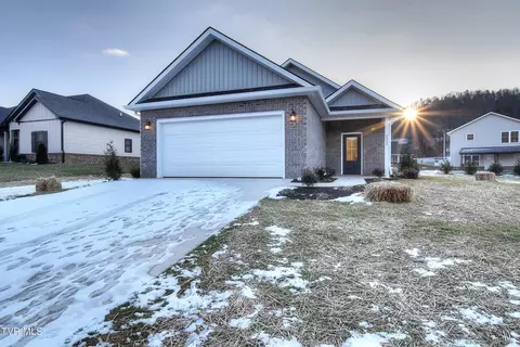 132 Ervin Loop Erwin Tn 37650, Erwin, TN 37650