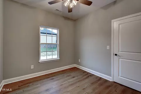132 Ervin Loop Erwin Tn 37650, Erwin, TN 37650 photo 21