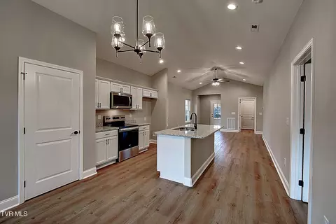 132 Ervin Loop Erwin Tn 37650, Erwin, TN 37650 photo 14