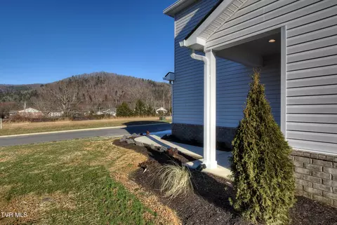 Exterior - 134 Ervin Loop Erwin Tn 37650, Erwin, TN 37650 photo 7 of 7