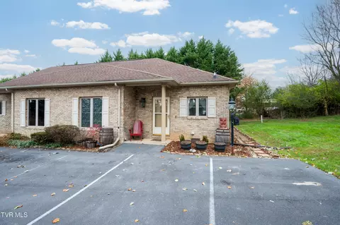 176 S Austin Springs Road 12 Johnson City Tn 37601, Johnson City, TN 37601