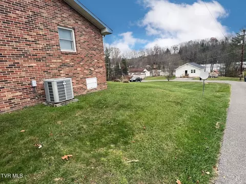 614 SW Mars Street Wise Va 24293, Wise, VA 24293 photo 5