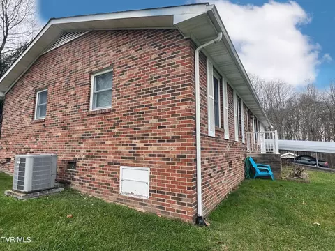 614 SW Mars Street Wise Va 24293, Wise, VA 24293 photo 4