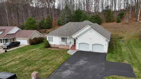 1018 Quail Run Erwin Tn 37650, Erwin, TN 37650 photo 3