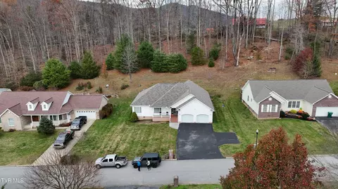 1018 Quail Run Erwin Tn 37650, Erwin, TN 37650 photo 6