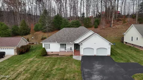 1018 Quail Run Erwin Tn 37650, Erwin, TN 37650