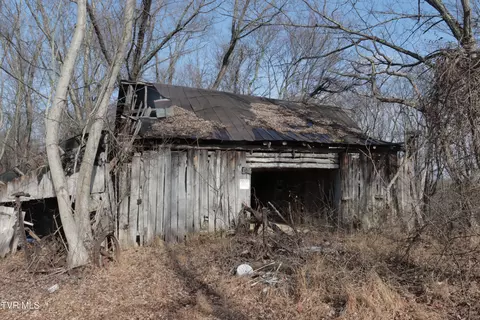 Other - 354 Flat Top Road Coeburn Va 24230, Coeburn, VA 24230 photo 5 of 32