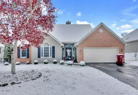 1215 College Heights Drive Johnson City Tn 37604, Johnson City, TN 37604