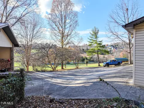 Exterior - 175 Brystone Drive Gray Tn 37615, Gray, TN 37615 photo 10 of 12