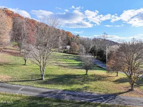 Exterior - 175 Brystone Drive Gray Tn 37615, Gray, TN 37615 photo 5 of 12