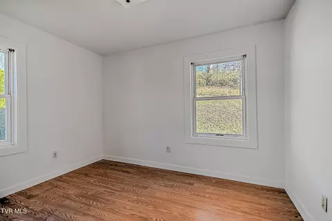 Bedroom - 129 Hillside Avenue Bristol Va 24201, Bristol, VA 24201 photo 4 of 6