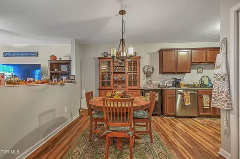 Dining - 214 Roo Place Bristol Va 24201, Bristol, VA 24201 photo 3 of 4