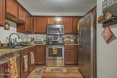 Kitchen - 214 Roo Place Bristol Va 24201, Bristol, VA 24201 photo 1 of 2