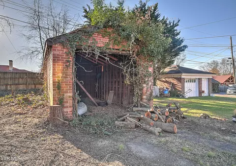 Exterior - 620 Lawrence Avenue Bristol Va 24201, Bristol, VA 24201 photo 7 of 7