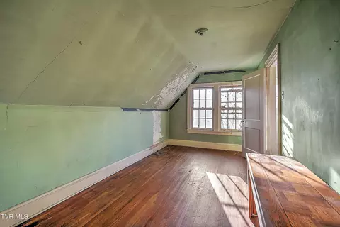 Bedroom - 620 Lawrence Avenue Bristol Va 24201, Bristol, VA 24201 photo 4 of 12
