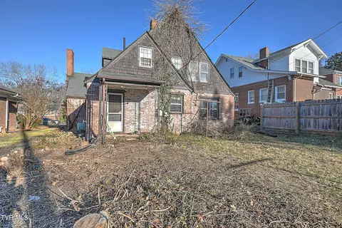 Exterior - 620 Lawrence Avenue Bristol Va 24201, Bristol, VA 24201 photo 6 of 7