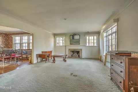 Living - 620 Lawrence Avenue Bristol Va 24201, Bristol, VA 24201 photo 4 of 4