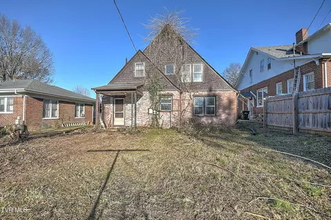 Exterior - 620 Lawrence Avenue Bristol Va 24201, Bristol, VA 24201 photo 5 of 7
