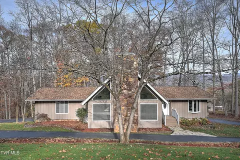 5744 Chestnut Hills Drive Kingsport Tn 37664, Kingsport, TN 37664