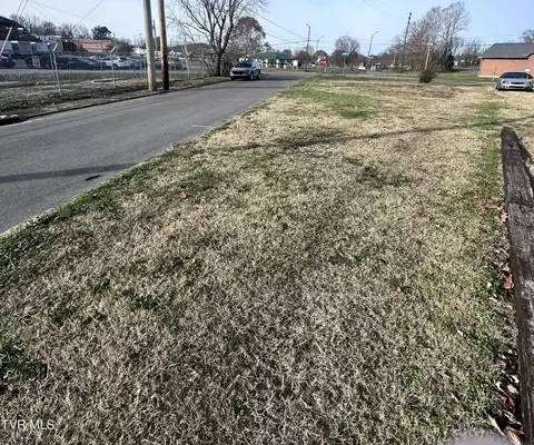 311 W Watauga Avenue Johnson City Tn 37604, Johnson City, TN 37604