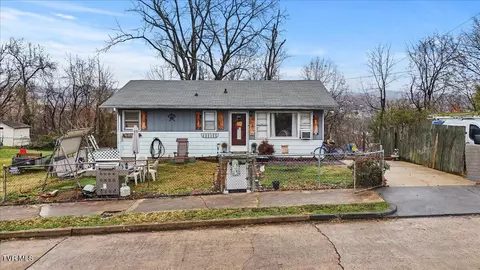 938 Elizabeth Street Kingsport Tn 37660, Kingsport, TN 37660