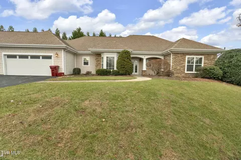 211 University Parkway 4 Johnson City Tn 37604, Johnson City, TN 37604