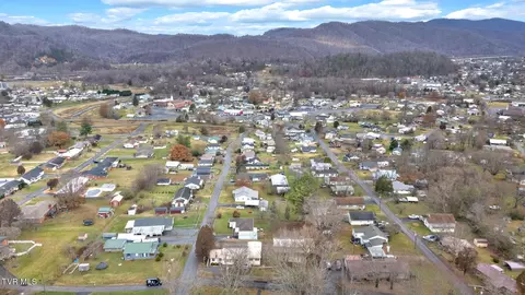 View/Area - 146 Luttrell Street Erwin Tn 37650, Erwin, TN 37650 photo 4 of 10