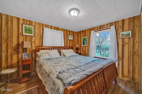 Bedroom - 146 Luttrell Street Erwin Tn 37650, Erwin, TN 37650 photo 4 of 5