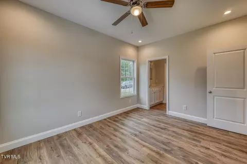 725 Maple Avenue Erwin Tn 37650, Erwin, TN 37650 photo 15