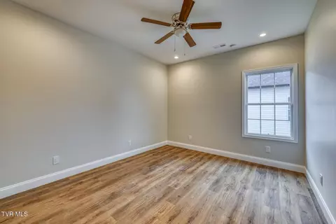 725 Maple Avenue Erwin Tn 37650, Erwin, TN 37650 photo 22