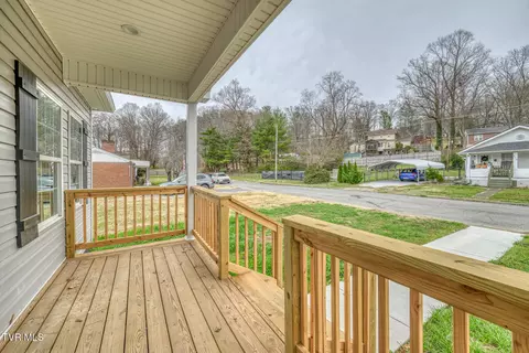 725 Maple Avenue Erwin Tn 37650, Erwin, TN 37650 photo 9