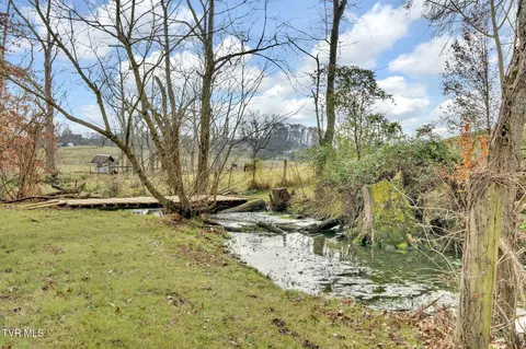 Exterior - 199 Hugh Cox Road Gray Tn 37615, Gray, TN 37615 photo 12 of 13