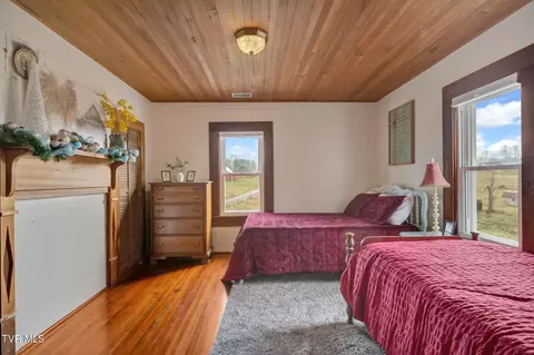 Bedroom - 199 Hugh Cox Road Gray Tn 37615, Gray, TN 37615 photo 3 of 10