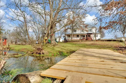 Exterior - 199 Hugh Cox Road Gray Tn 37615, Gray, TN 37615 photo 10 of 13