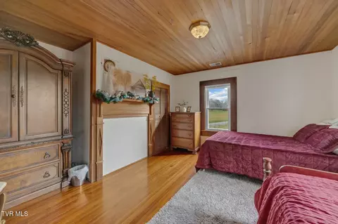 Bedroom - 199 Hugh Cox Road Gray Tn 37615, Gray, TN 37615 photo 5 of 10
