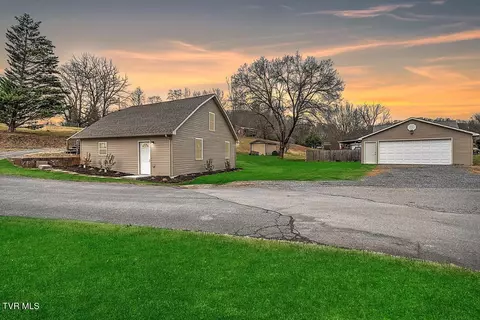 400 Lucy Road Kingsport Tn 37660, Kingsport, TN 37660