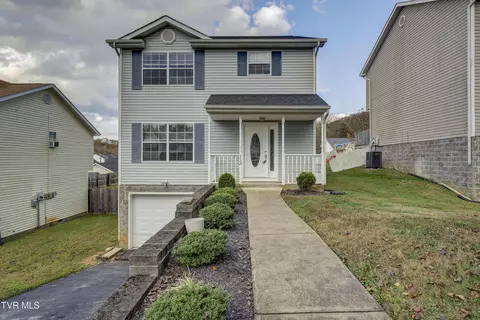 113 Boardwalk Bristol Tn 37620, Bristol, TN 37620