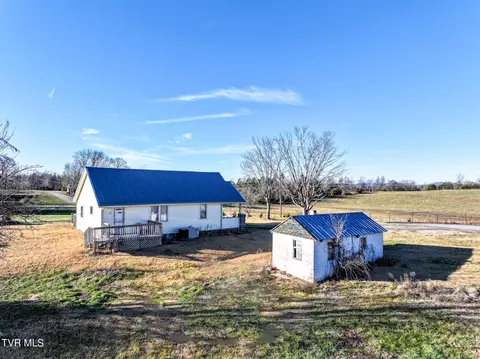 Exterior - 135 Scalf Road Chuckey Tn 37641, Chuckey, TN 37641 photo 4 of 9