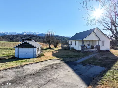 Exterior - 135 Scalf Road Chuckey Tn 37641, Chuckey, TN 37641 photo 1 of 9