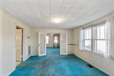 Living - 135 Scalf Road Chuckey Tn 37641, Chuckey, TN 37641 photo 7 of 7