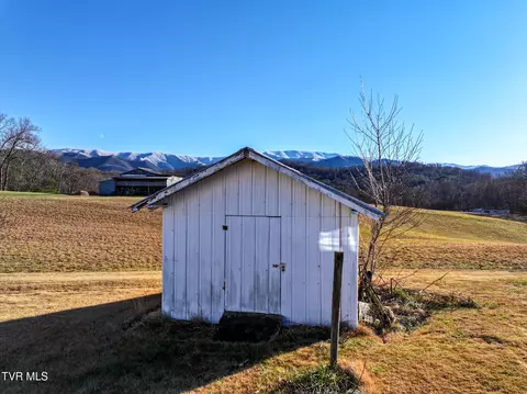 Exterior - 135 Scalf Road Chuckey Tn 37641, Chuckey, TN 37641 photo 2 of 9