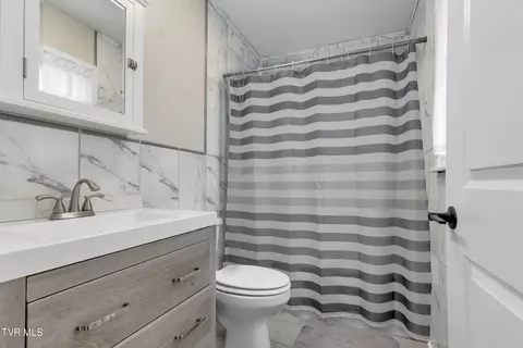 330 Clover Lane Bristol Va 24201, Bristol, VA 24201 photo 34