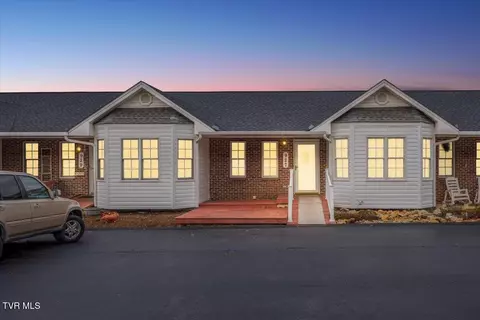 927 W G Street 927 Elizabethton Tn 37643, Elizabethton, TN 37643