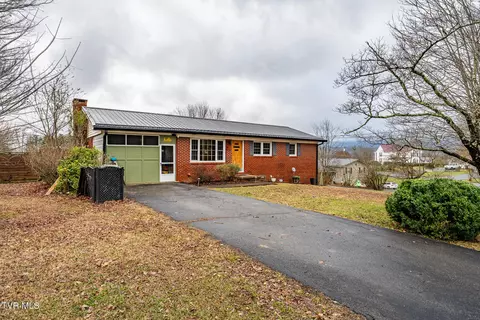 618 Summit Drive Jonesborough Tn 37659, Jonesborough, TN 37659